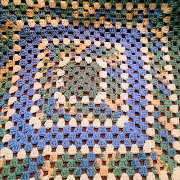 Vintage Handmade Crochet Baby / Throw Blanket - Picture 3 of 8